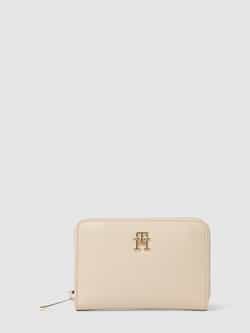 Tommy Hilfiger Beige Polyester Portemonnee met 5 Compartimenten Beige Dames