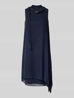 Vera Mont Knielange cocktailjurk met asymmetrische zoom