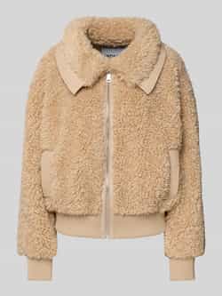 Essentiel Antwerp Loose fit jack van imitatiebont met platte kraag