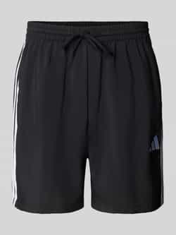 ADIDAS SPORTSWEAR Regular fit sweatshorts met logostitching model 'Chelsea'