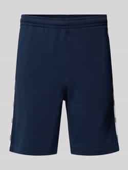 Lacoste Regular fit sweatshorts met galonstrepen