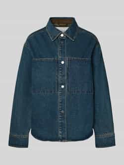Opus Denim shirt in model met gebruikte look 'Jaspa'
