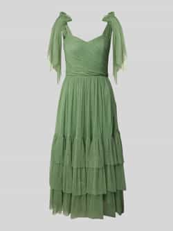 Lace & Beads Cocktailjurk in laagjeslook met plooien