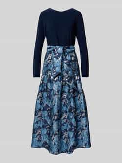 Adrianna Papell Avondjurk in 2-in-1-look met strikceintuur