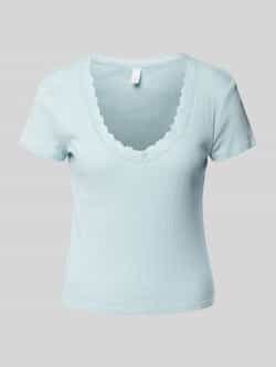 Q S designed by T-shirt met kanten details