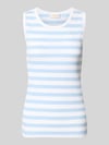 FREE/QUENT Top o kroju slim fit z okrągłym dekoltem model 'Effy' Jasnoniebieski