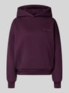 REVIEW Hoodie met logo en kangoeroezak Prune