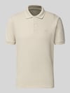 GAP Slim Fit Poloshirt mit Label-Stitching Offwhite