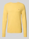 Tommy Hilfiger Regular Fit Strickpullover aus feinster Wolle GELB
