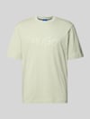 HUGO Blue T-shirt o kroju regular fit z czystej bawełny model 'NIEROFIX_U261' Zielony