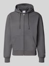 Champion Sweatjacke mit Label-Stitching und Känguru-Tasche Dunkelgrau