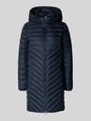 s.Oliver RED LABEL Płaszcz pikowany o kroju slim fit z odpinanym kapturem Granatowy
