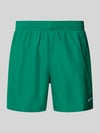 Nike Badeshorts mit Logo-Stitching und Eingrifftaschen Gruen