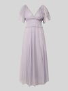 Lace & Beads Midikleid mit Smok-Details und V-Ausschnitt Flieder