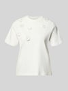 Christian Berg Woman t-shirt z kwiatowymi aplikacjami Złamany biały