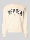 REVIEW Sweatshirt mit Varsiety Embleme Ecru