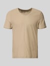 MCNEAL T-shirt z dekoltem w serek w kroju regular fit Ziemisty brązowy