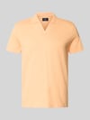 MCNEAL Slim Fit Poloshirt mit V-Ausschnitt Lachs