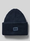 Helly Hansen Beanie in Strick-Optik mit Logo-Patch Marine