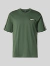 EA7 Emporio Armani Regular Fit T-Shirt mit Logo-Patch Gruen