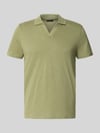 MCNEAL Slim Fit Poloshirt mit V-Ausschnitt Lind