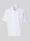 Lacoste Relaxed Fit Freizeithemd aus reiner Baumwolle Weiss