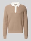 GANT sweter w kroju regular fit z mieszanki bawełny i wełny Szarobrązowy