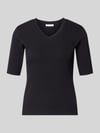 Christian Berg Woman T-Shirt mit V-Ausschnitt Black