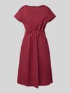 Christian Berg Woman Selection Midikleid mit Rundhalsausschnitt und Drapierungen Bordeaux