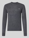 MCNEAL Slim Fit Strickpullover aus reiner Wolle mit Label-Stitching Mittelgrau Melange