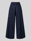 Christian Berg Woman wide fit stoffen broek met bandplooien Marineblauw