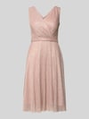 TROYDEN COLLECTION Knielange cocktailjurk met V-hals Rosé