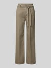 Christian Berg Woman Wide Fit Jeans mit Bügelfalten Oliv