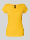 Marc Cain T-shirt met cut-out Mosterdgeel