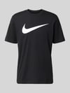 Nike t-shirt z nadrukiem z logo model 'Swoosh' Czarny