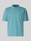 Christian Berg Men Regular Fit Poloshirt mit Brusttasche Metallic Gruen