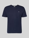 GANT Regular Fit T-Shirt mit Label-Stitching Modell 'SHIELD' Marine