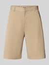 REVIEW Bermudas mit Eingrifftaschen Taupe