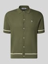 REVIEW Koszulka polo z dzianiny o kroju slim fit z wyhaftowanym logo Khaki