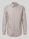Christian Berg Men Regular Fit Business Hemd aus Baumwolle mit Kentkragen Mittelbraun