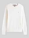 Tommy Hilfiger Sweter o kroju regular fit z mieszanki bawełny i kaszmiru Złamany biały