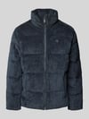 Calvin Klein Jeans Puffer Jacket aus Cord mit Stehkragen und Label-Stitching Rauchblau