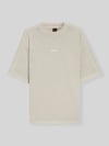 BOSS Orange T-shirt o kroju relaxed fit z czystej bawełny model 'TE_TILE' Beżowy