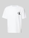 Calvin Klein Jeans T-Shirt mit Label-Print und Rundhalsausschnitt Weiss