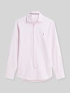 Tommy Hilfiger Regular Fit Businesshemd mit abgerundetem Saum Rosa