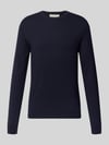Casual Friday sweter z dzianiny o kroju regular fit z mieszanki bawełny z dodatkiem kaszmiru Ciemnoniebieski
