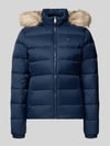 Tommy Jeans Regular Fit Daunenjacke mit Kunstfell Marine