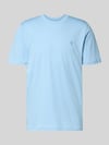 MCNEAL T-shirt w kroju regular fit z haftowanym logo Błękitno-niebieski