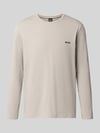 BOSS Langarmshirt mit kleinem Logo-Schriftzug Stein