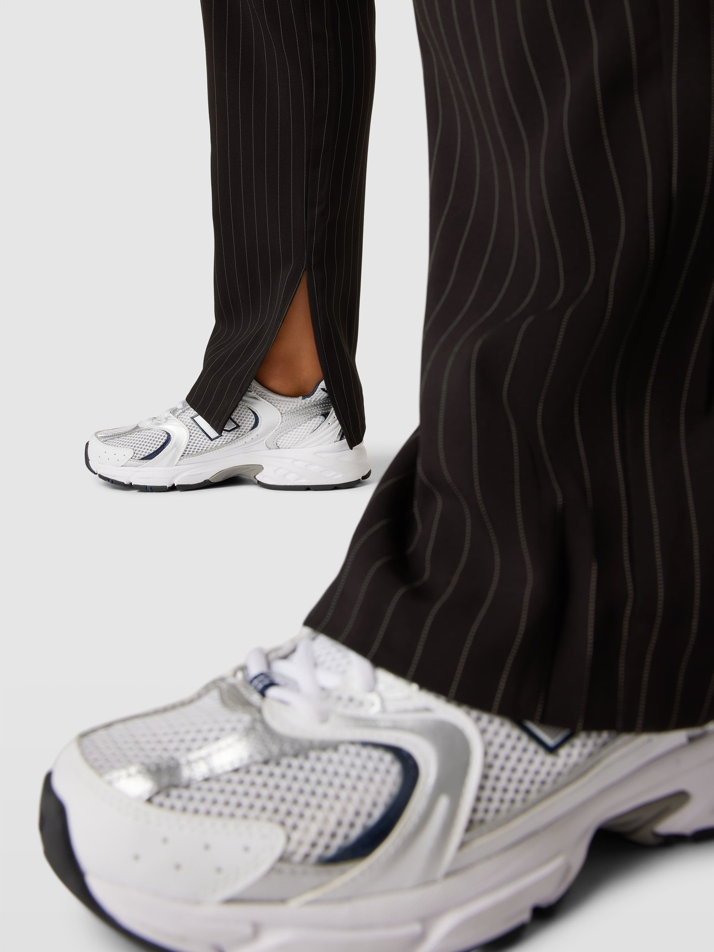 HUGO Korte stoffen broek met stretch in zwart online kopen | P&C